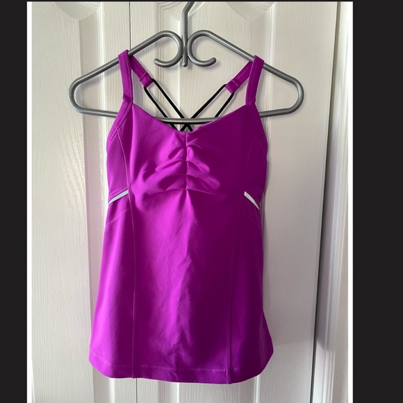 Women's Under Armour Tank Top - Picture 1 of 3